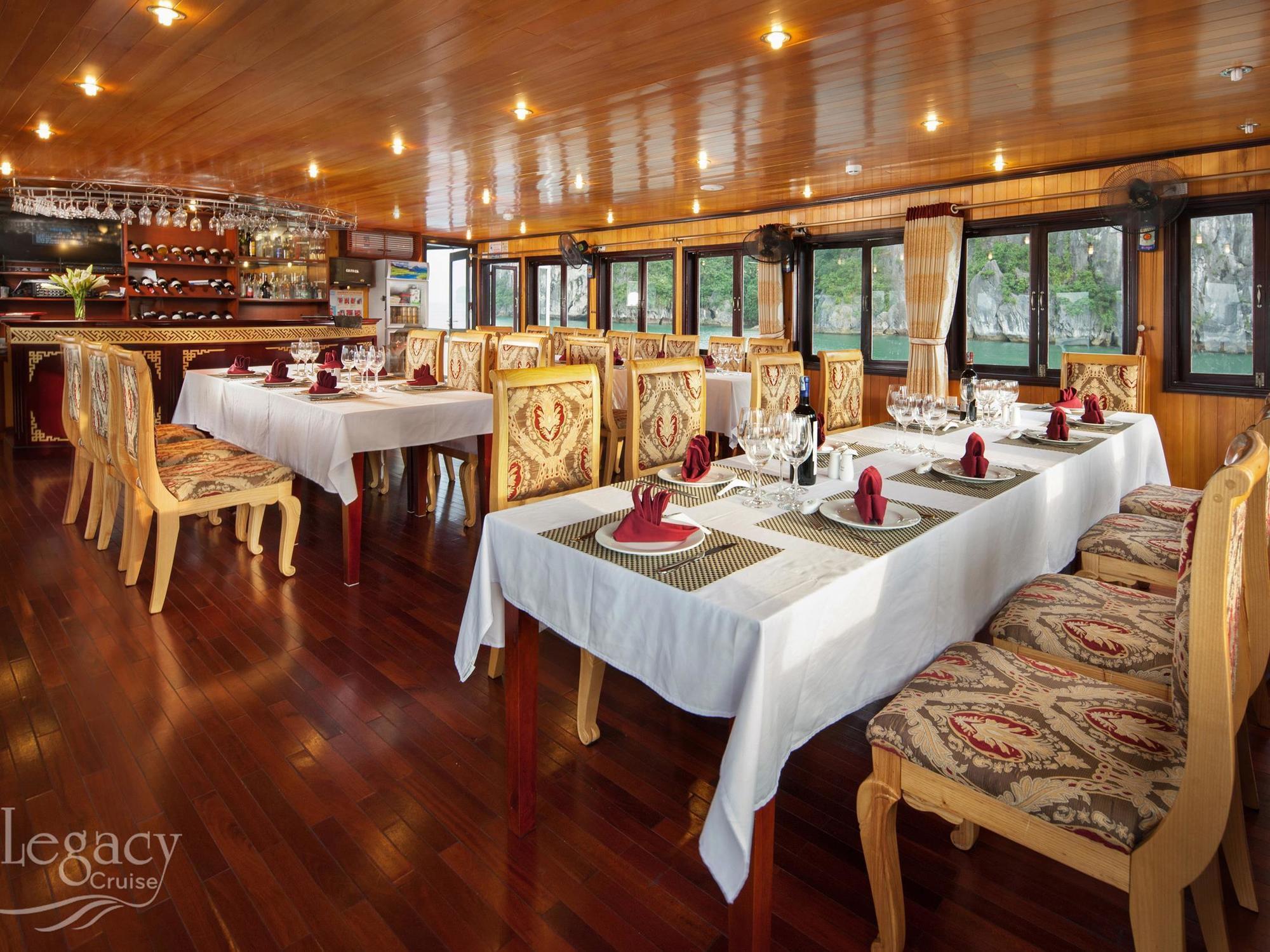 Halong Legacy Cruise Ha Long Exterior photo