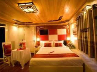 Halong Legacy Cruise Ha Long Exterior photo