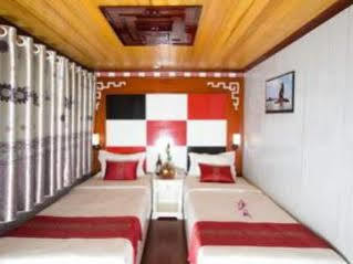 Halong Legacy Cruise Ha Long Exterior photo