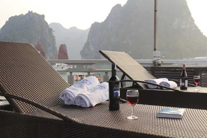 Halong Legacy Cruise Ha Long Exterior photo